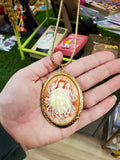 Cameo locket